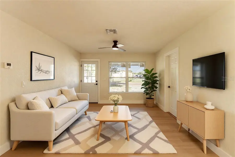 842 43rd Street S, Saint Petersburg, FL 33711 - #3