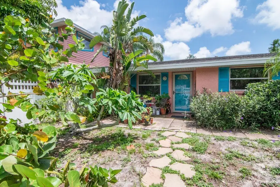 10532 67th Avenue, Seminole, FL 33772 - #3
