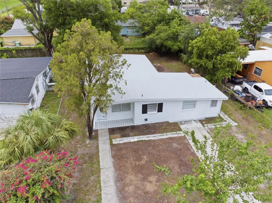 317 E Hydrangia Street, Tampa, FL 33612 - #2