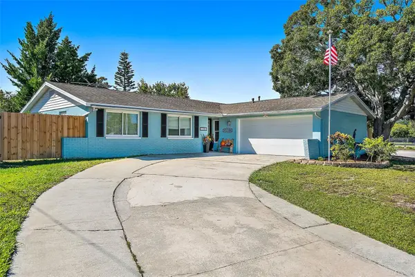 11296 90th Avenue, SEMINOLE, FL 33772