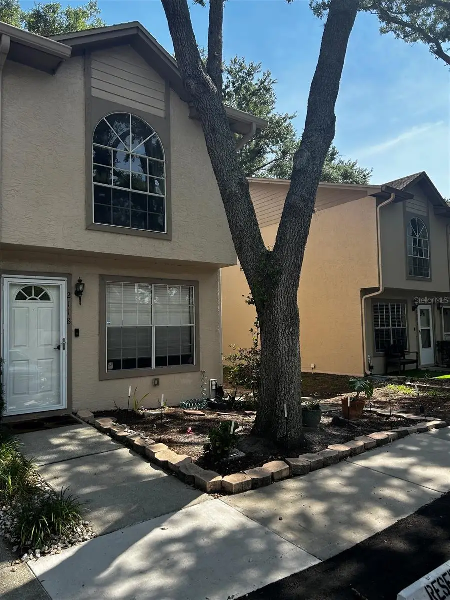 2118 Fletchers Point Circle, Tampa, FL 33613 - #1