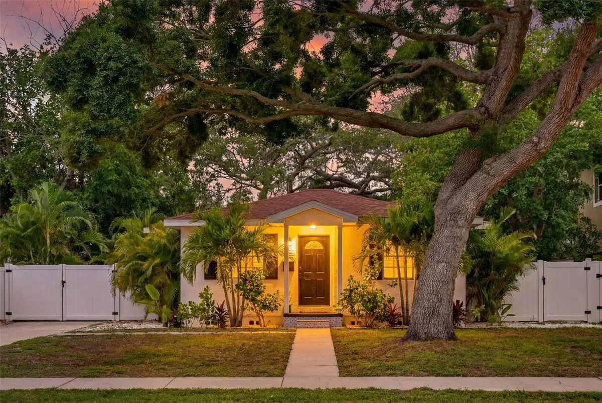 824 59th Ave Ne, Saint Petersburg, FL 33703 - #1