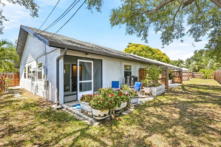 366 47th Avenue N #5, Saint Petersburg, FL 33703 - #2