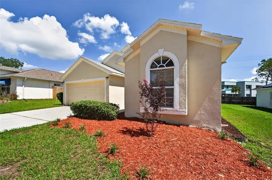 418 Henderson Avenue, Seffner, FL 33584 - #3
