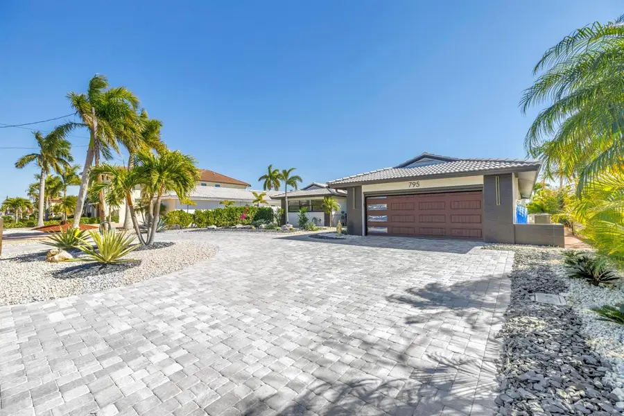 795 Capri Boulevard, Treasure Island, FL 33706 - #3