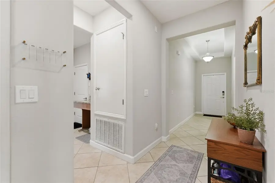 11804 Valhalla Woods Drive, Riverview, FL 33579 - #3
