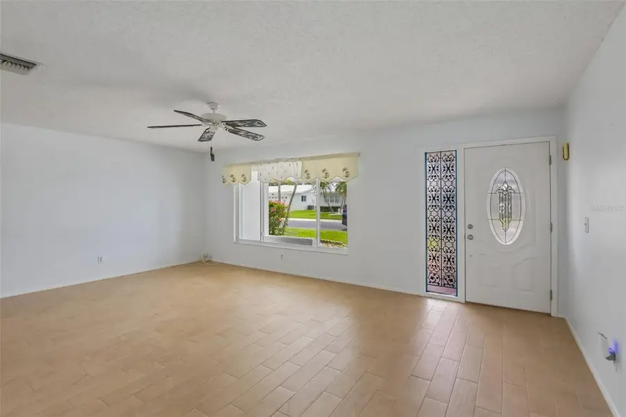 3549 98th Avenue N, Pinellas Park, FL 33782 - #2