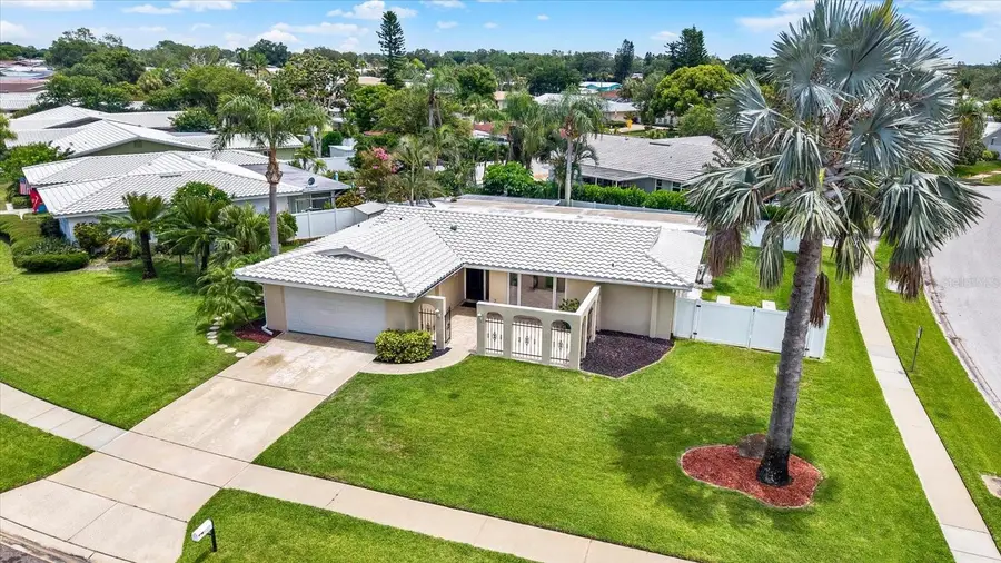 14560 Passage Way, Seminole, FL 33776 - #2