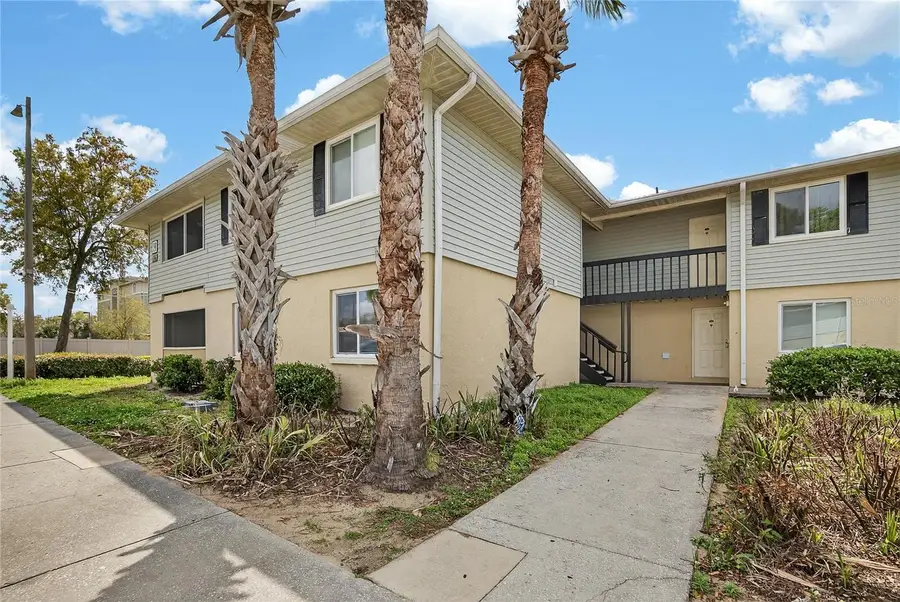 202 Red Maple Place #202, Brandon, FL 33510 - #2