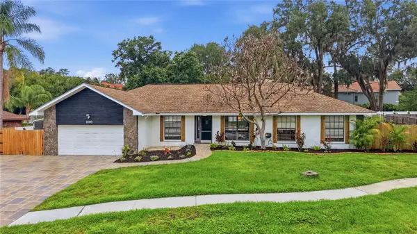 1008 Oakridge Manor Drive, BRANDON, FL 33511