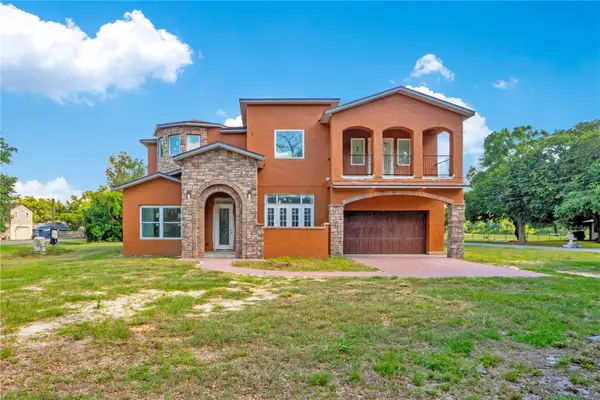 818 Lake Agnes Drive, POLK CITY, FL 33868