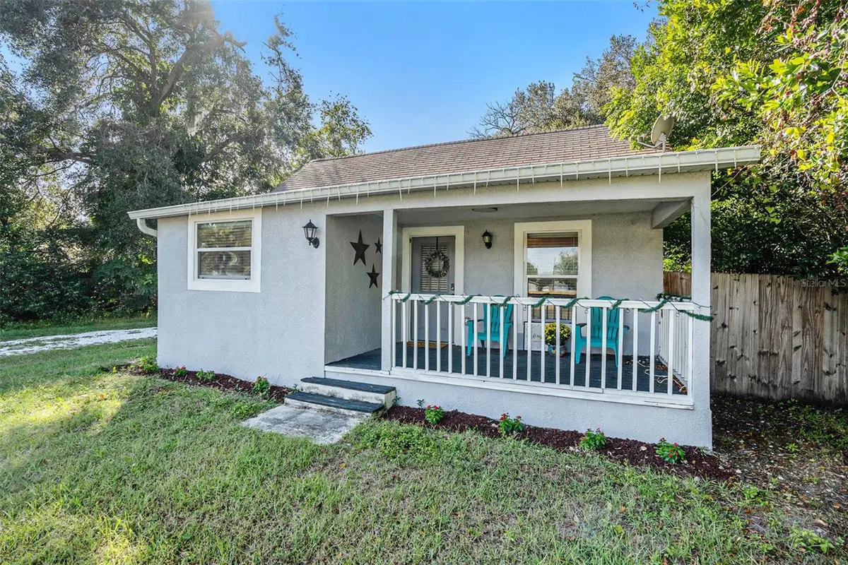 4921 6th Street, Zephyrhills, FL 33542 - #1