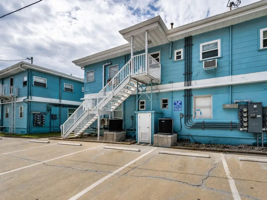 483 E Shore Drive #A4, Clearwater Beach, FL 33767 - #3