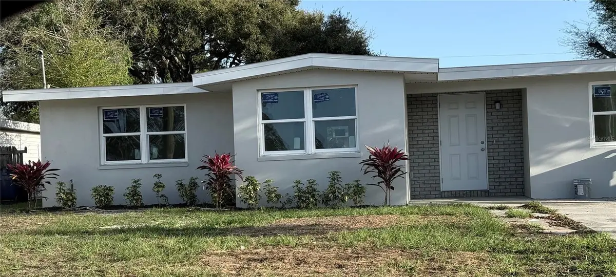 2216 E 109th Avenue, Tampa, FL 33612 - #1