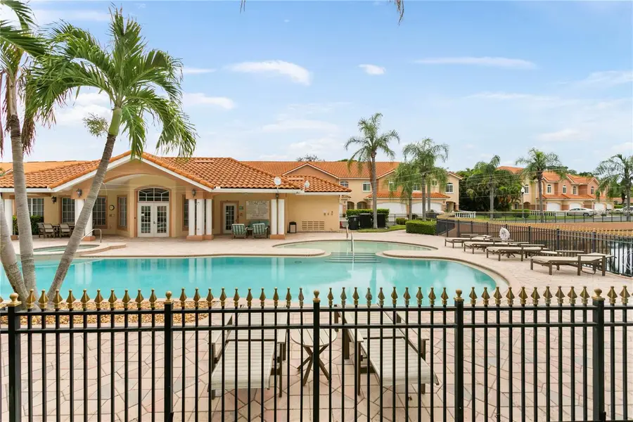 6323 Vista Verde Drive E, Saint Petersburg, FL 33707 - #3