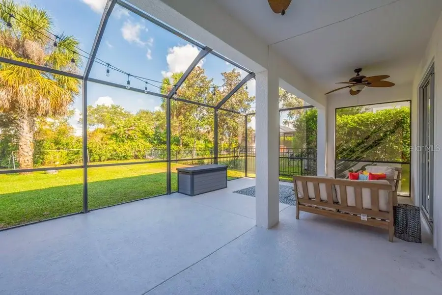 16216 Bayberry View Dr, Lithia, FL 33547 - #2