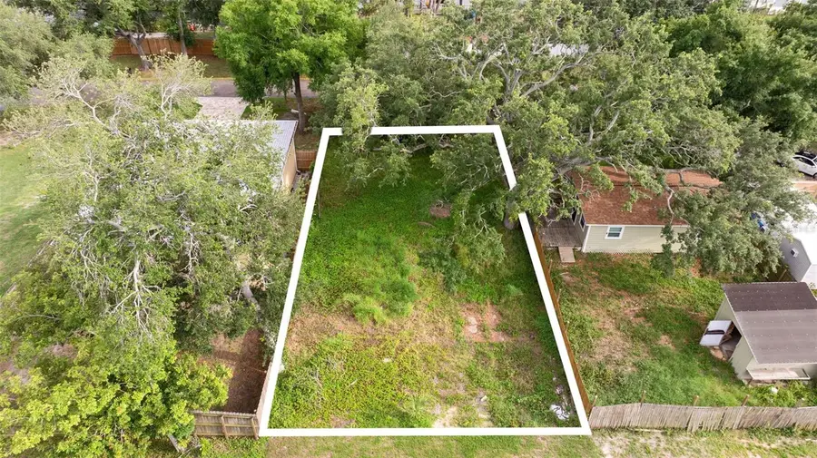3233 Laurel Avenue, Clearwater, FL 33762 - #3