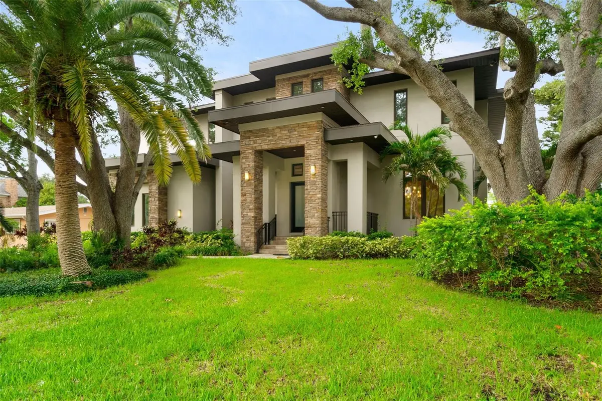 4905 W Spring Lake Drive, Tampa, FL 33629 - #1