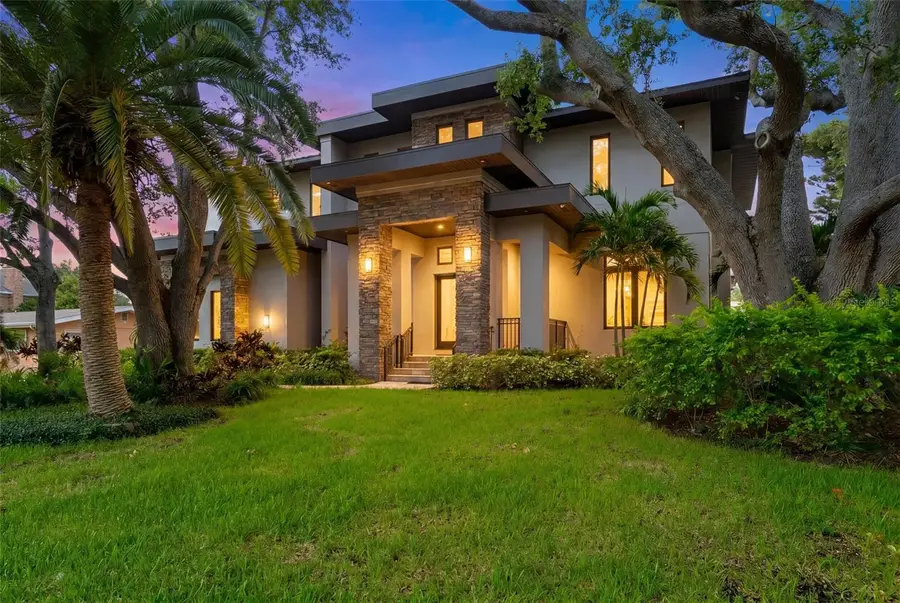 4905 W Spring Lake Drive, Tampa, FL 33629 - #2
