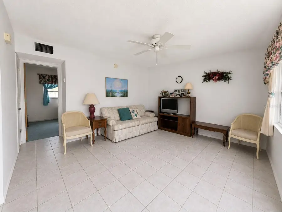 250 Rosery Road Nw #328, Largo, FL 33770 - #2