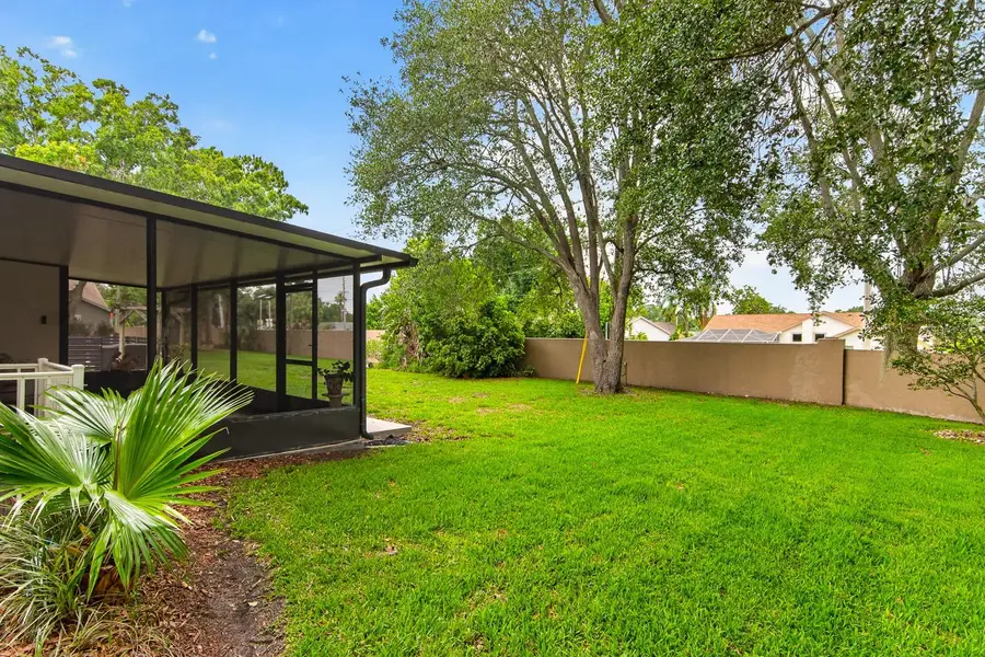 2728 Bentley Drive, Palm Harbor, FL 34684 - #2