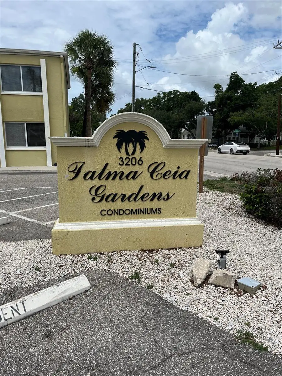 3206 W Azeele Street #118, Tampa, FL 33609 - #1