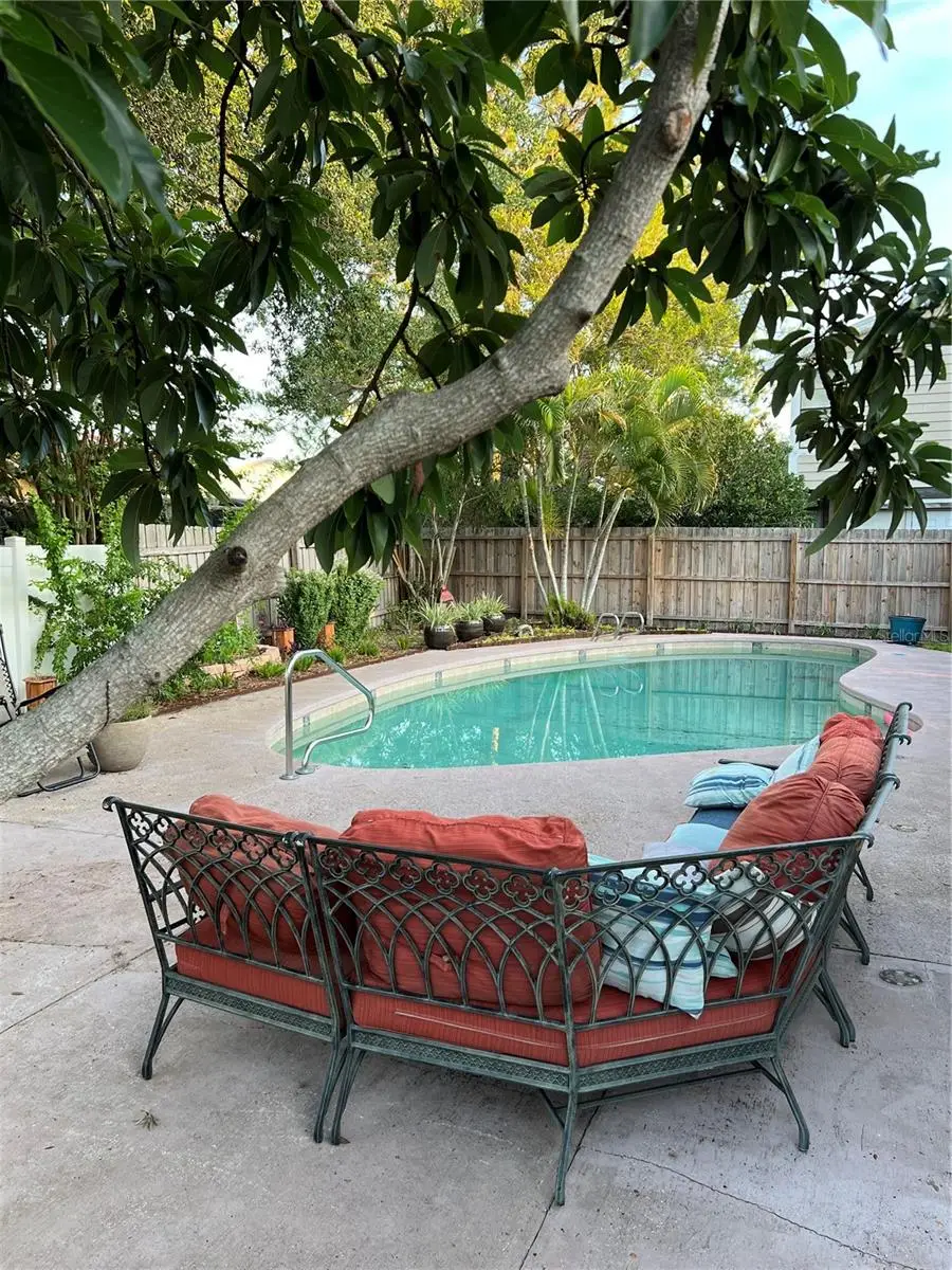 15614 Farnsworth Lane, Tampa, FL 33624 - #2