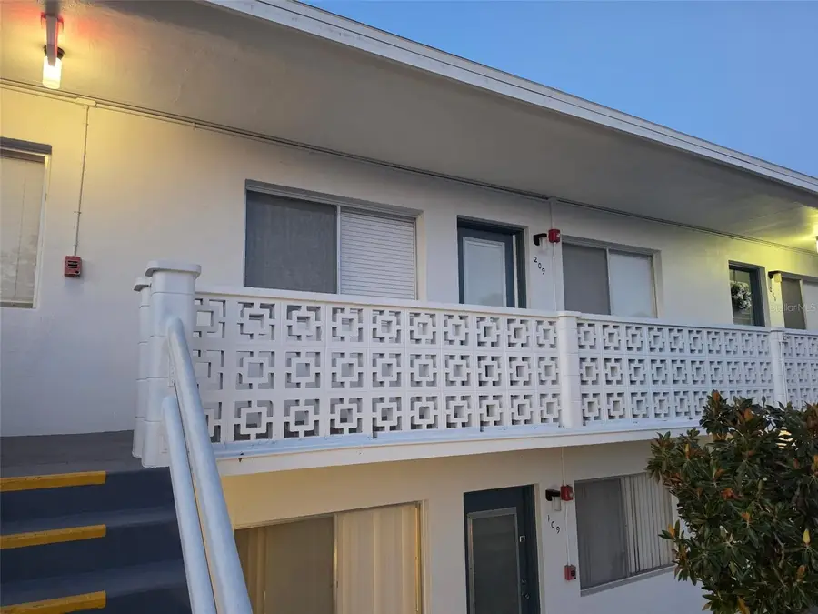 8221 112th Street #209, Seminole, FL 33772 - #2