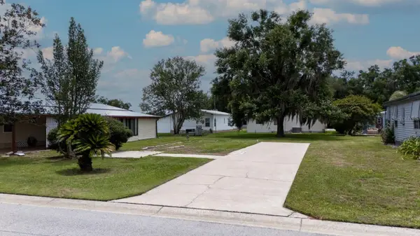 35100 Colony Hills Drive, ZEPHYRHILLS, FL 33541