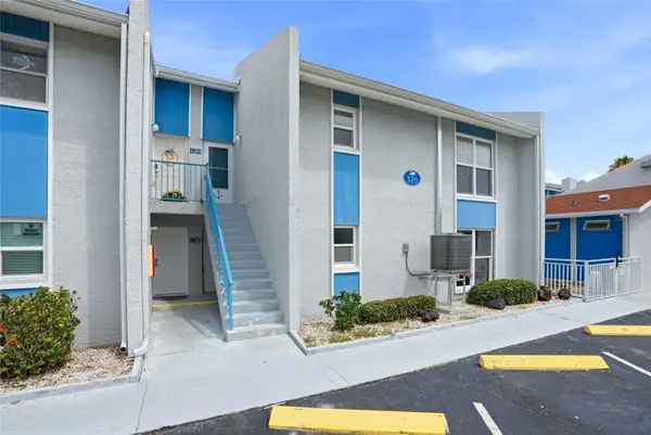 320 Medallion Boulevard #H, MADEIRA BEACH, FL 33708