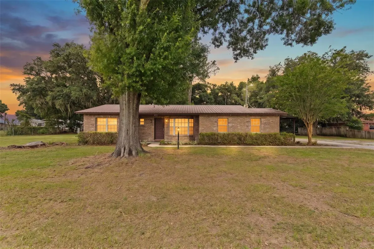 2803 E Trapnell Road, Plant City, FL 33566 - #1