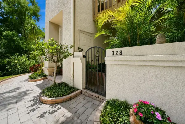 328 Los Prados Drive #328, SAFETY HARBOR, FL 34695