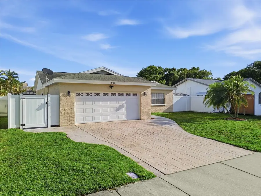 6292 109th Avenue N, Pinellas Park, FL 33782 - #2