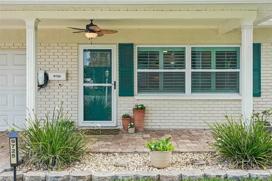 9725 48th Place N, Saint Petersburg, FL 33708 - #2