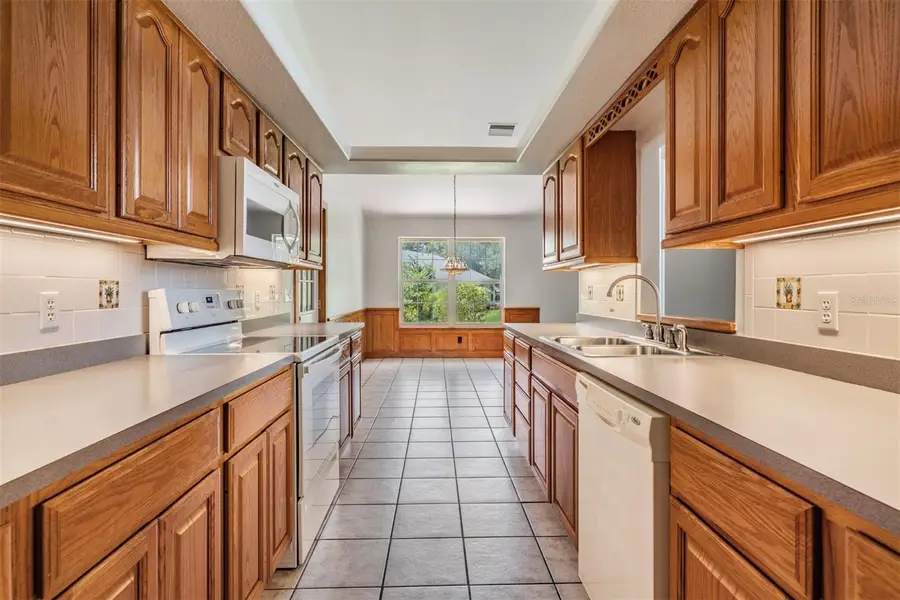 6536 Northlake Drive, Zephyrhills, FL 33542 - #2