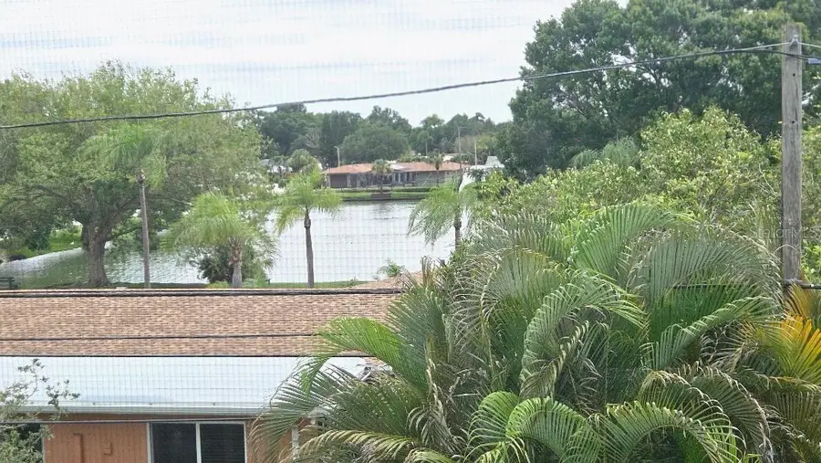 9815 47th Avenue N #303, Saint Petersburg, FL 33708 - #2