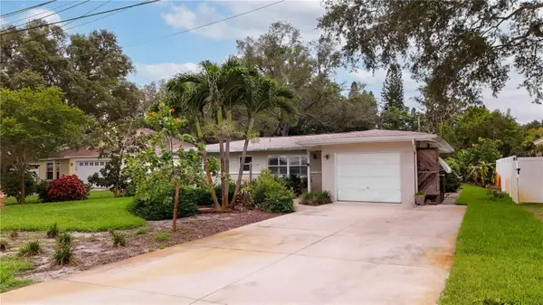 14668 Wildwood Drive, LARGO, FL 33774