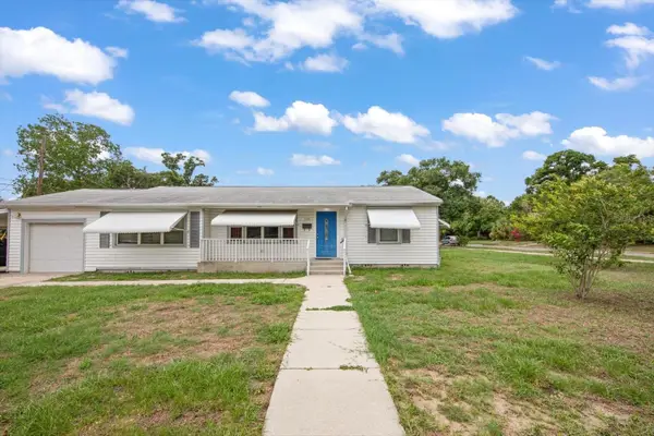 1730 50th Street N, ST PETERSBURG, FL 33710