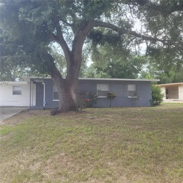 8702 Beverly Drive, TAMPA, FL 33617