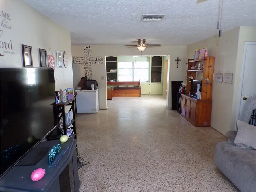 5606 87th Avenue N, Pinellas Park, FL 33782 - #3
