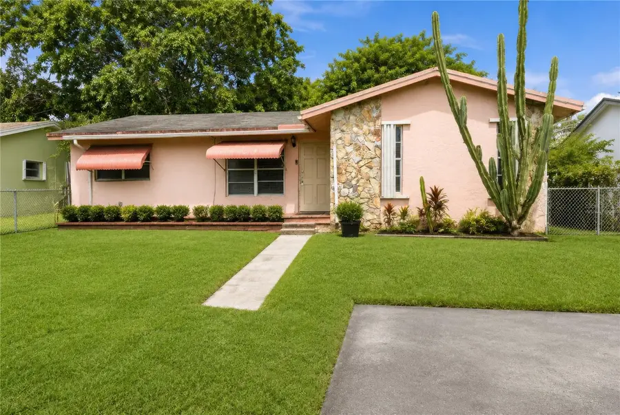 3121 N 72nd Way, Hollywood, FL 33024 - #2