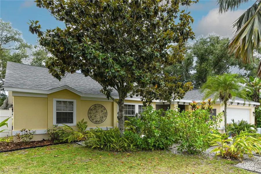 4749 Hamlets Grove Drive, Sarasota, FL 34235 - #2