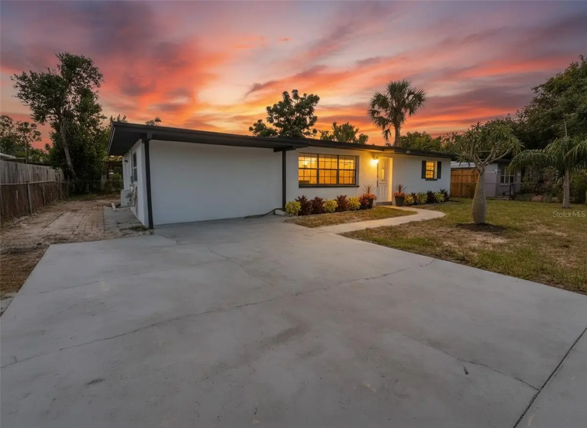 4112 W Fairview Heights, Tampa, FL 33616 - #1