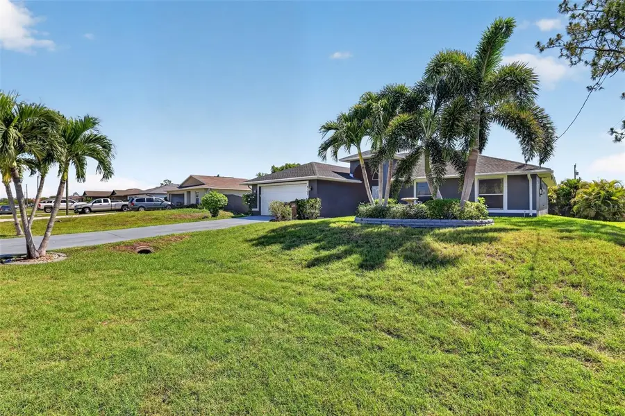 4105 NE 20th Place, Cape Coral, FL 33909 - #2
