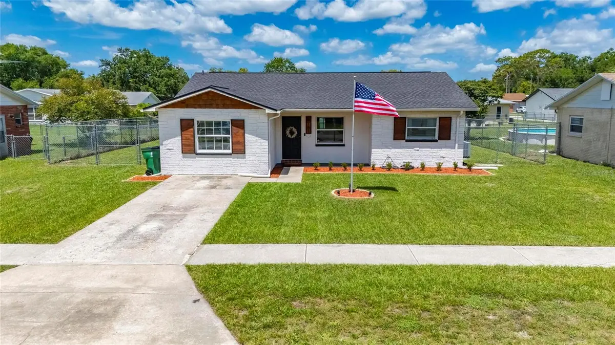 6145 17th Street, Zephyrhills, FL 33542 - #1