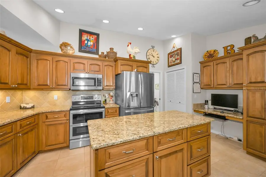 9904 Oaks Lane, Seminole, FL 33772 - #3