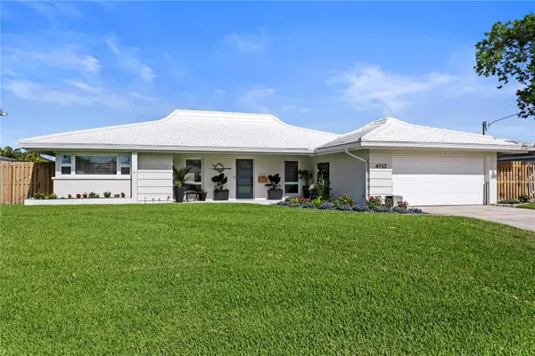 4152 13th Lane Ne, ST PETERSBURG, FL 33703