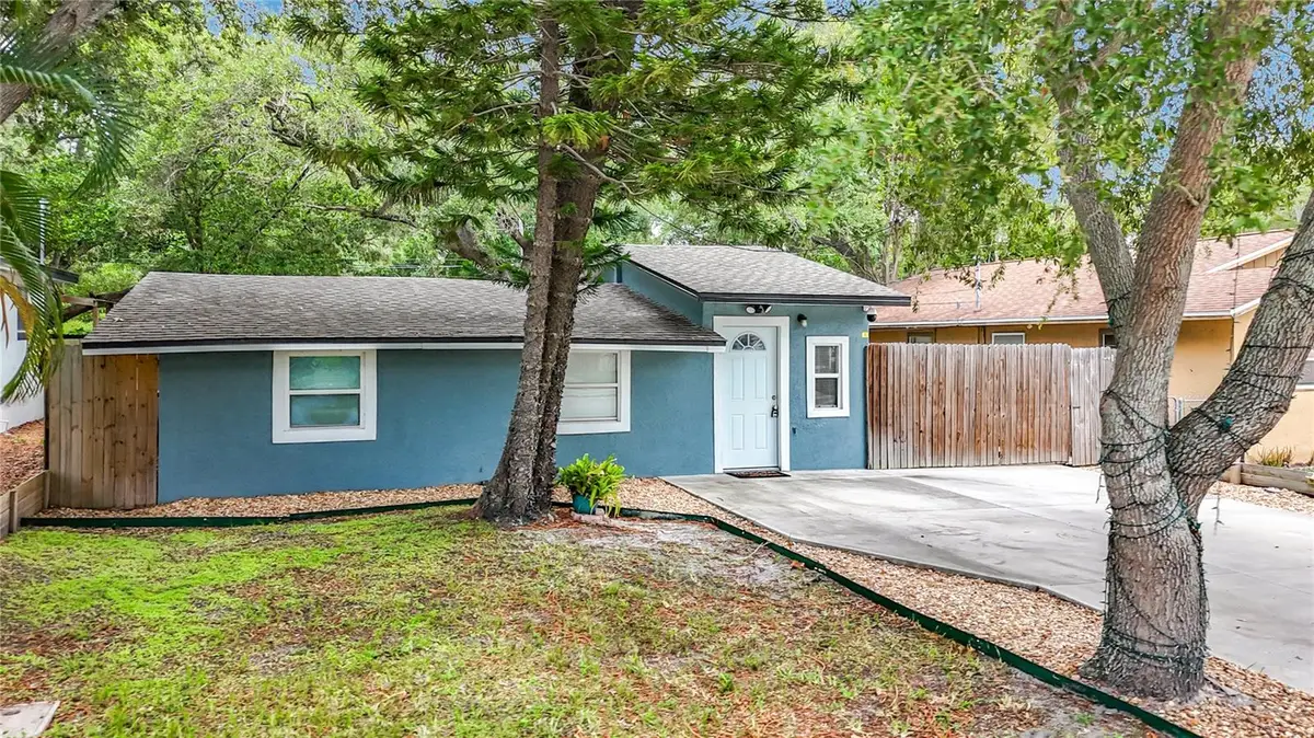 510 2nd Avenue Ne, Largo, FL 33770 - #1