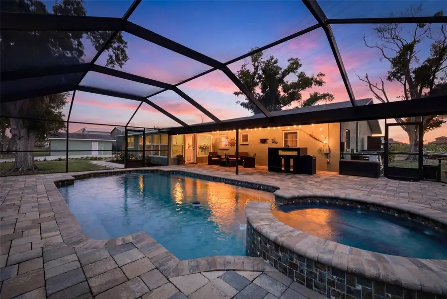 9910 Peninsular Drive, Gibsonton, FL 33534 - #3