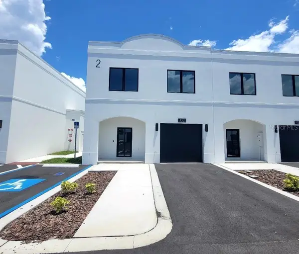 4351 Cambio Gardens Court, TAMPA, FL 33610